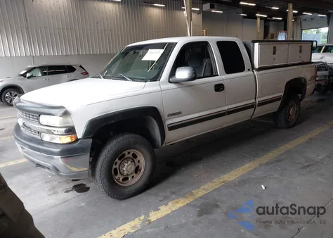 1999 Chevrolet Silverado 2500 Ls из США, поврежденный, VIN 1GCGK29U2XE170318